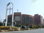 כנסיות ענקיות - נוצרים בקוריאה